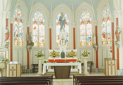 Church.jpg (19312 bytes)
